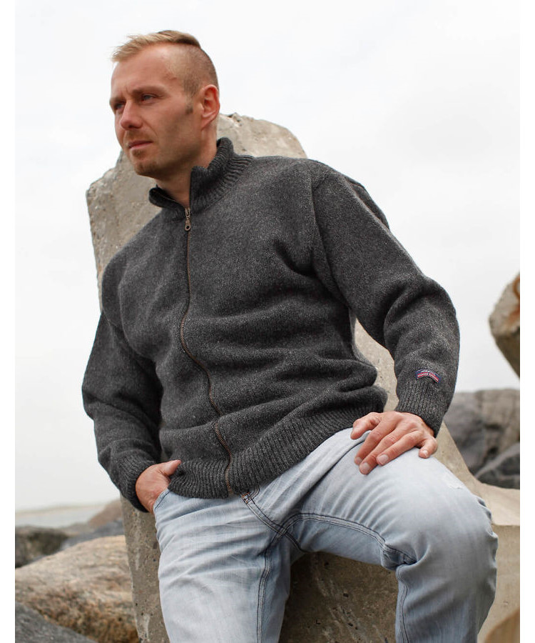 Se Norwool norsk cardigan (Mørk Grå, 3XL) hos Specialbutikken