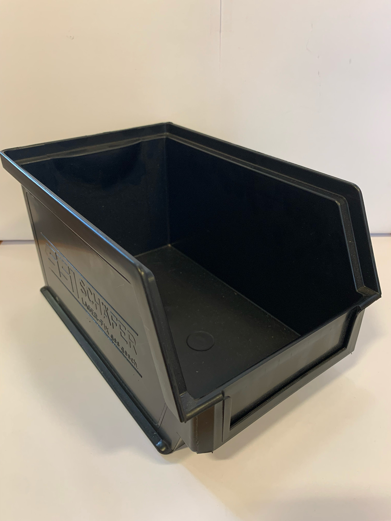 Plukkekasse ESD MELLEM