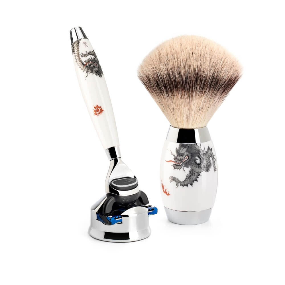 Mühle x Meissen Porcelain Barbersæt med Fusion Skraber, Silvertip FibreÂ® Barberkost og Holder til skraber, Porcelæn