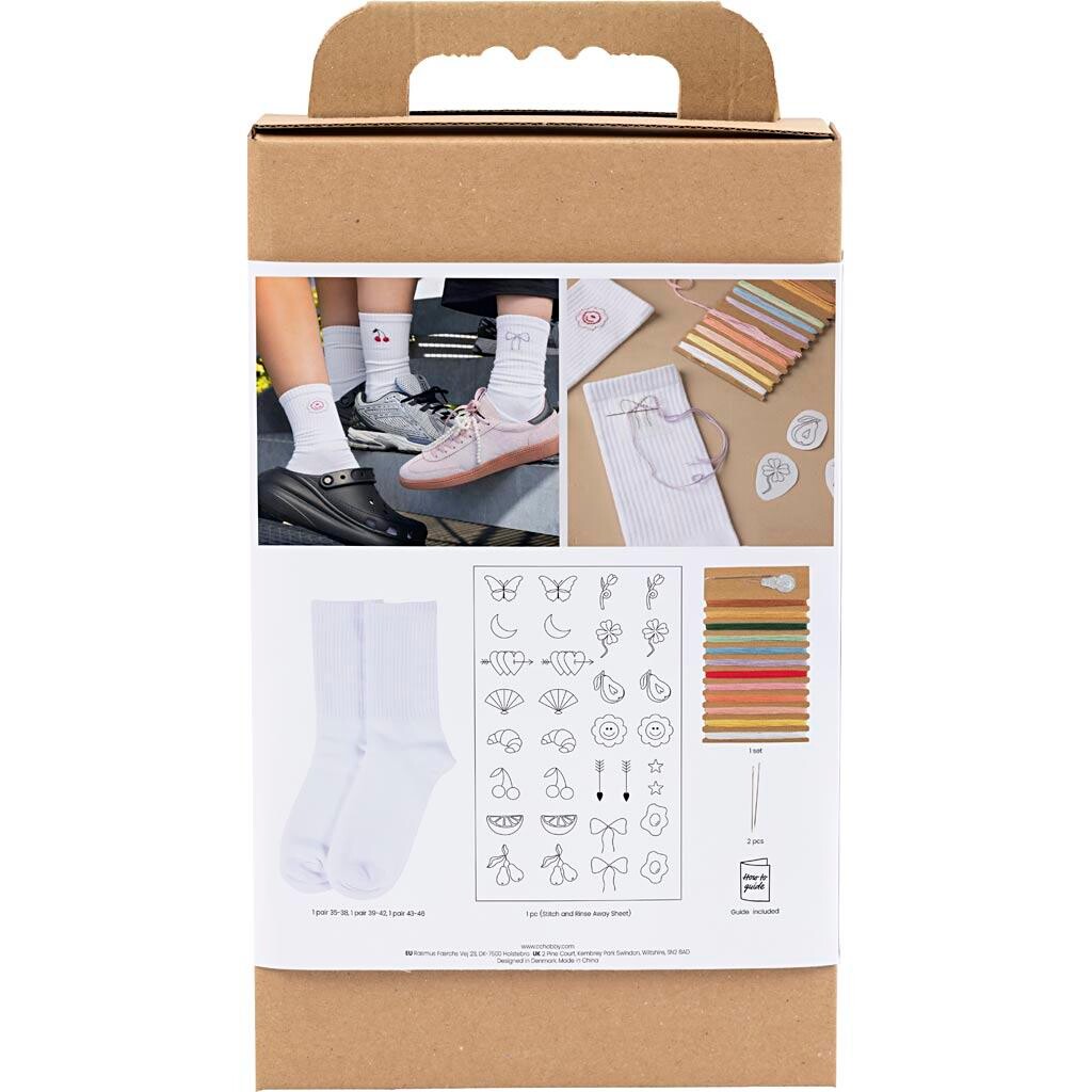 DIY Kit Broderi | strømper, hvid | 1 pk.
