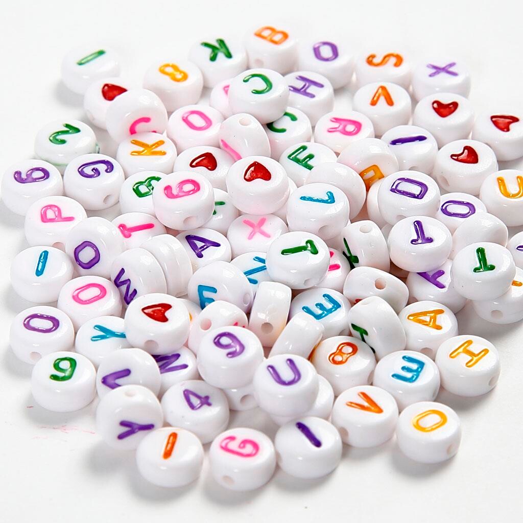 Bogstavperler, str. 7 mm, hulstr. 1,2 mm, hvid, 25g, ca. 200 stk.
