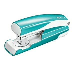 Hæftemaskine Leitz 5502 WOW 30 sheets ice blue