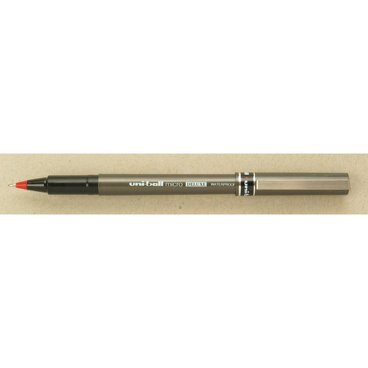 Uni-ball Micro Deluxe UB155 - Rød rollerpen 0,2 mm streg - 12 stk