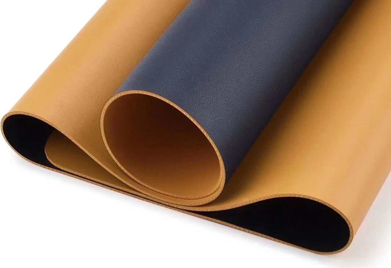 Skriveunderlag KOZO 90x43cm mørkeblå/gul