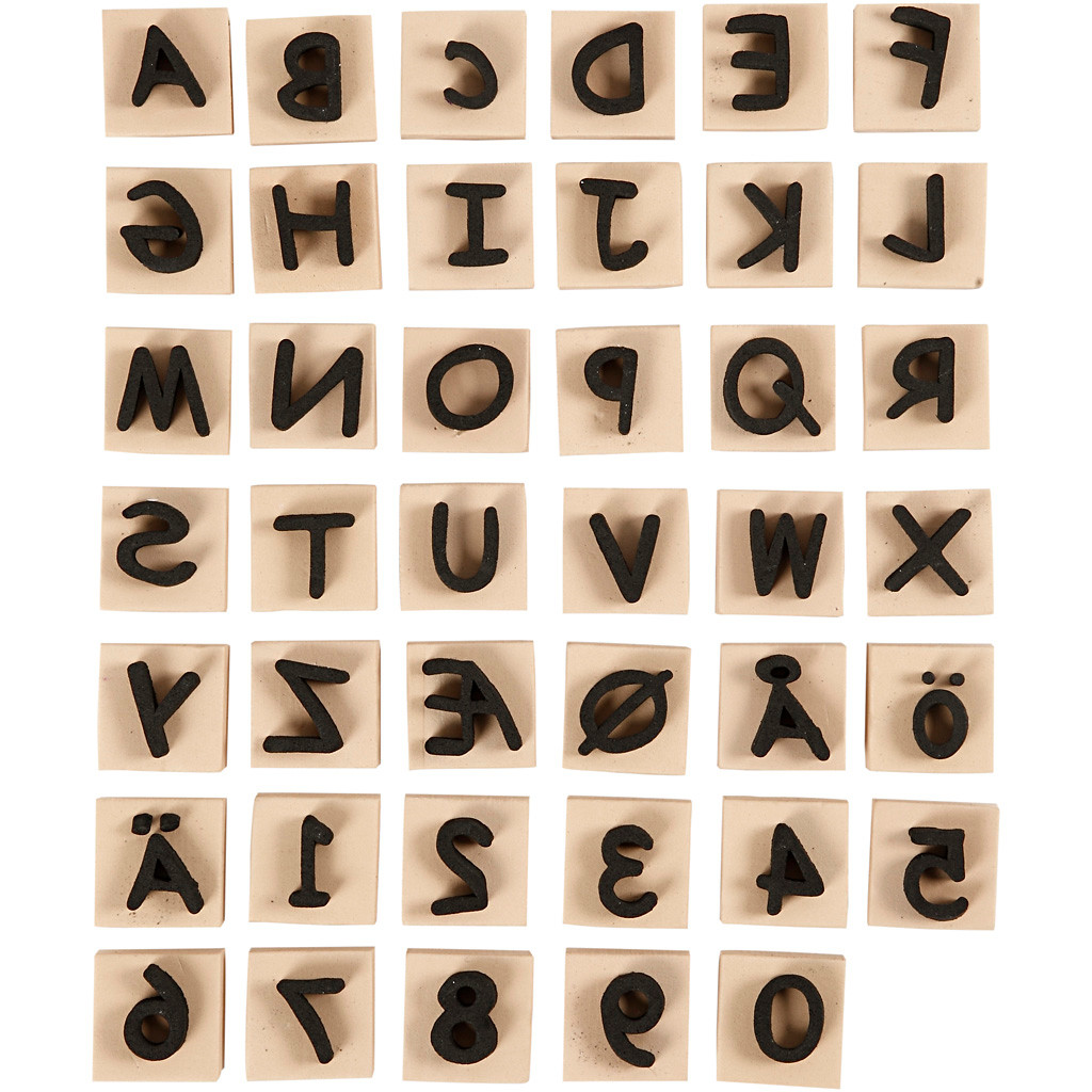 Skumstempler - Bogstaver og tal - 3 x 3 cm - 13 mm tykkelse - 41 stk