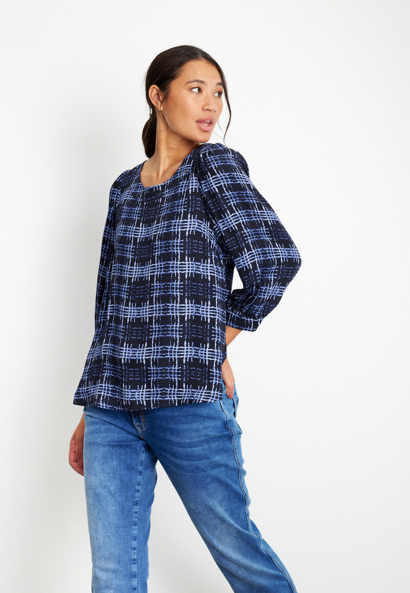 IN FRONT MONIQUE BLOUSE 15334 591 (Navy 591, M)