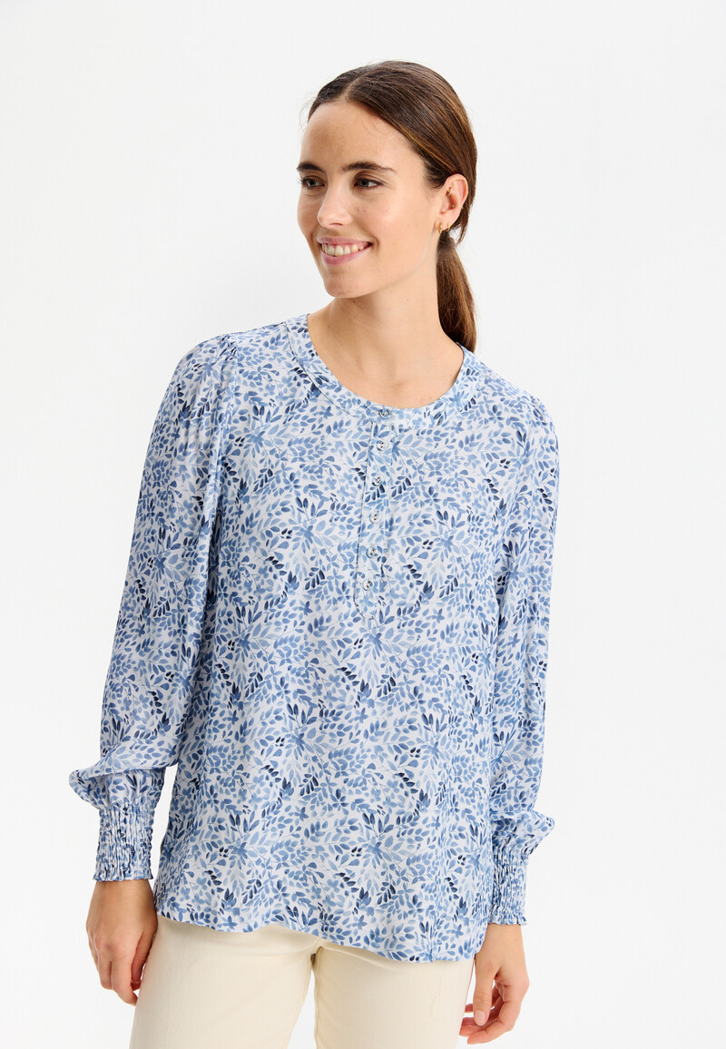 IN FRONT SHYLA BLOUSE 15516 505 (Light Blue 505, XL)