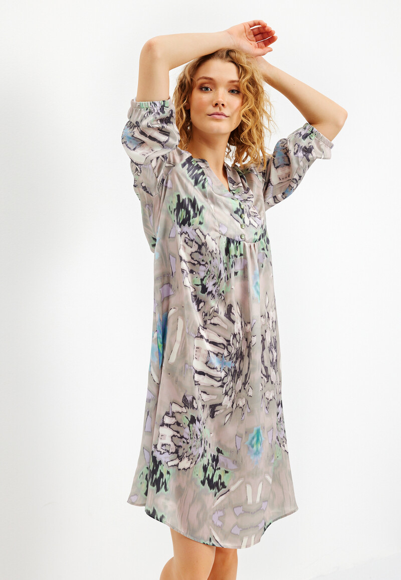 IN FRONT STARLIGHT DRESS 15637 615 (Green 615, M)