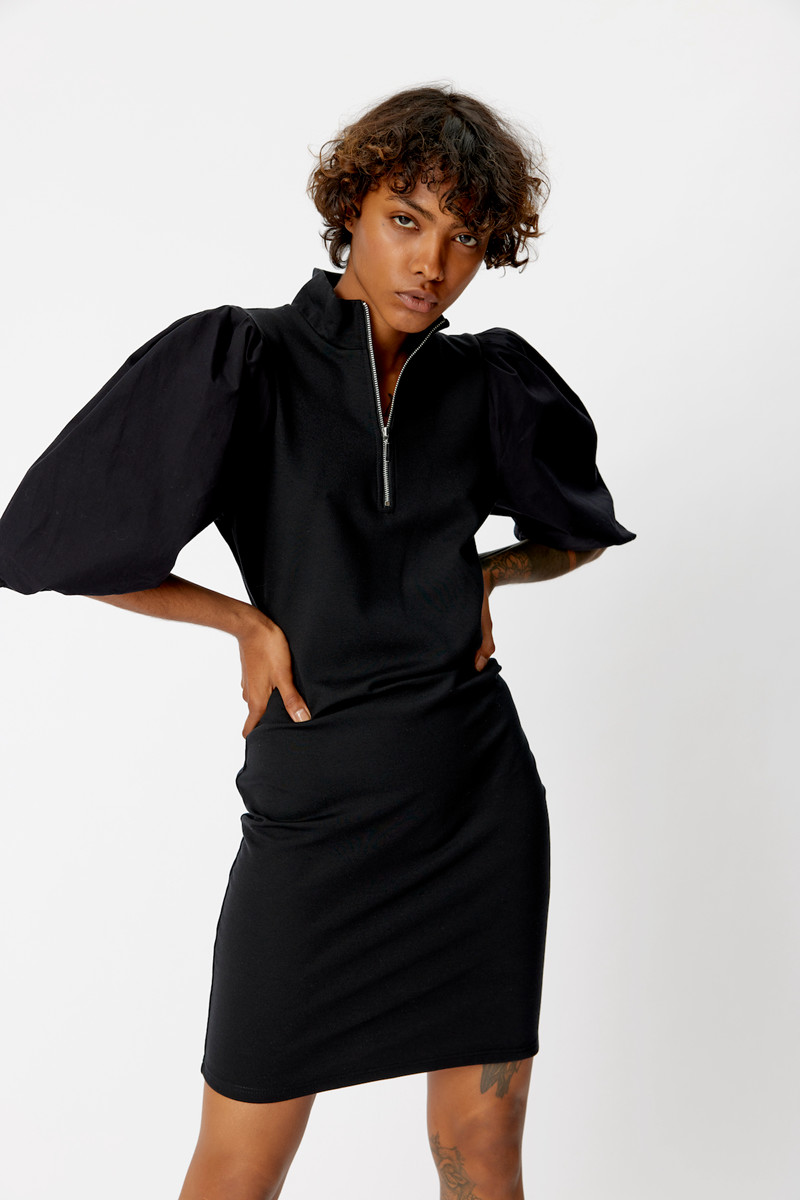 GESTUZ ALONAGZ TURTLENECK DRESS 10905897 100017 (Black, L)