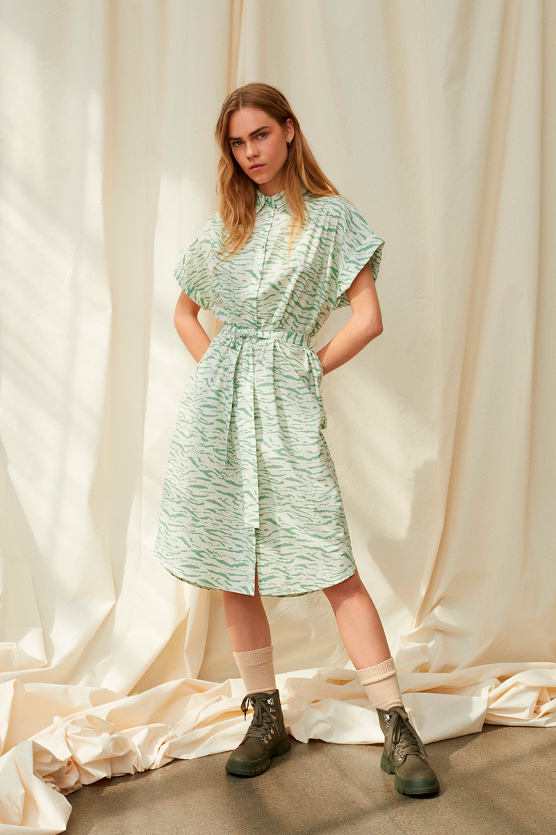 SOFIE SCHNOOR SHIRT DRESS S221226 0101 (Off White, L)