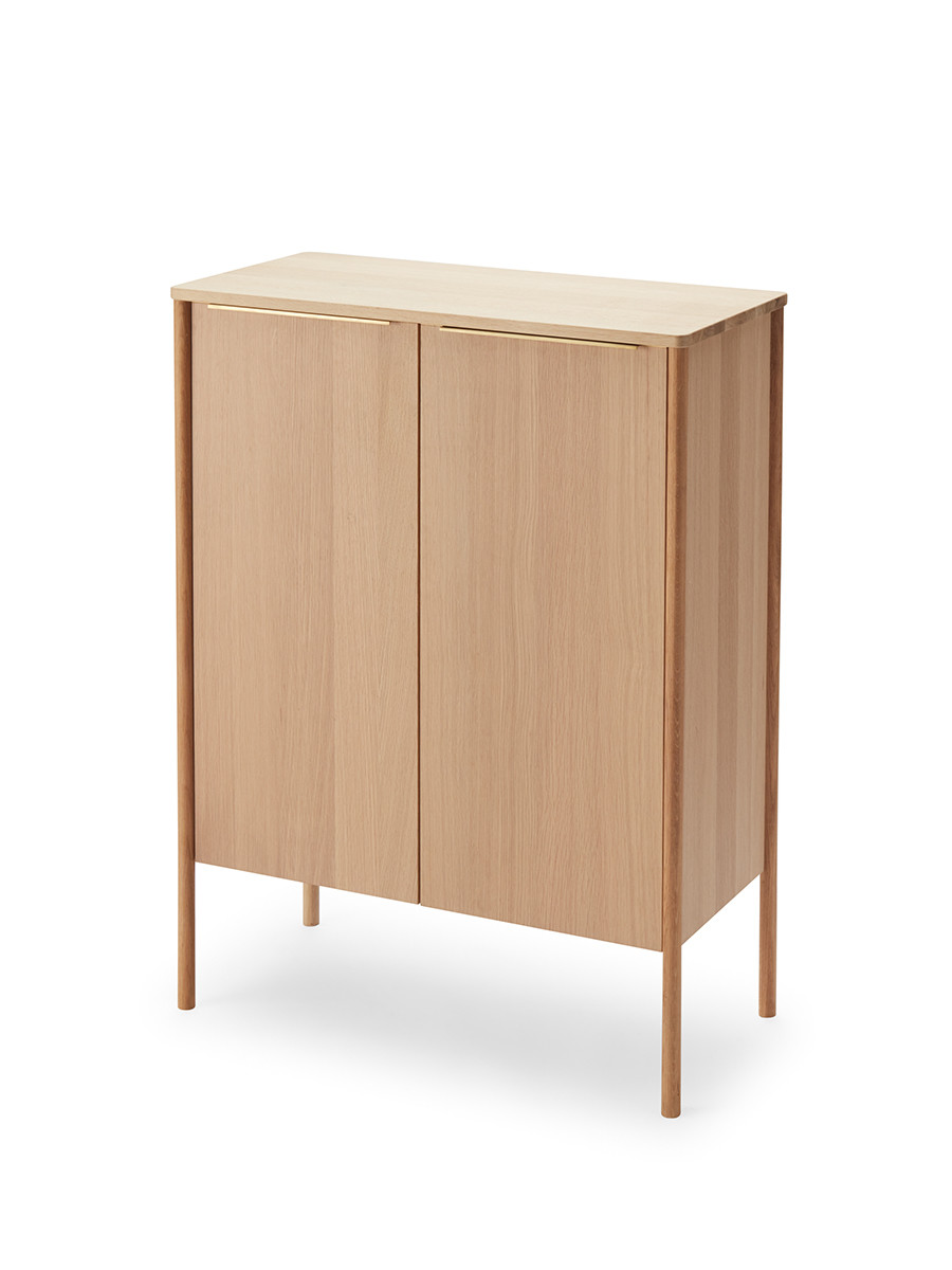 Skagerak Jut High Cabinet fra Fritz Hansen (Olieret eg)