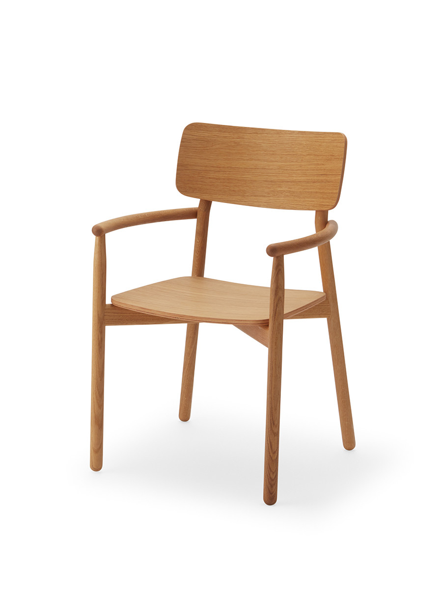 Skagerak Hven Armstol fra Fritz Hansen (Olieret eg)