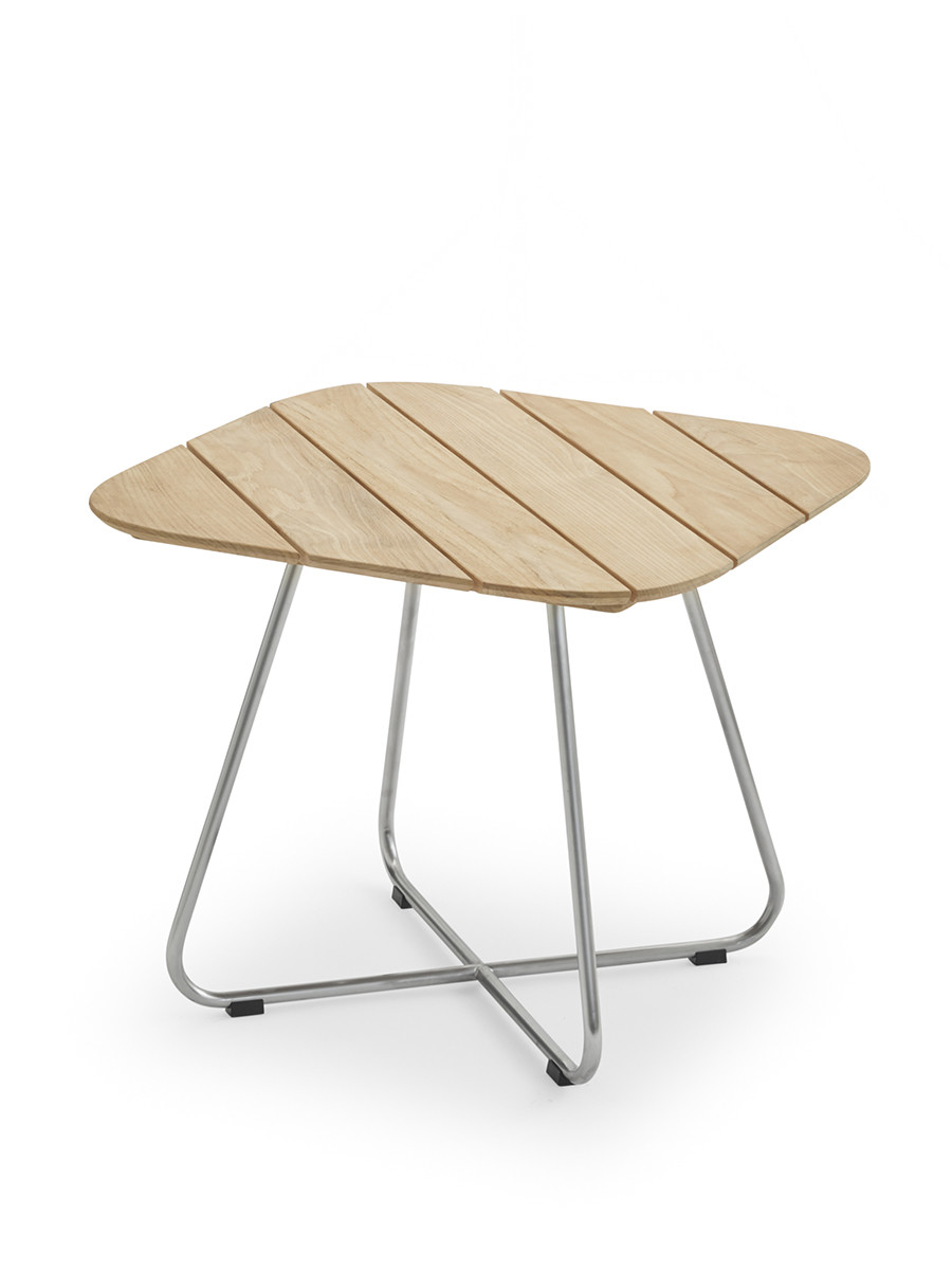 Skagerak Lilium Lounge Table fra Fritz Hansen