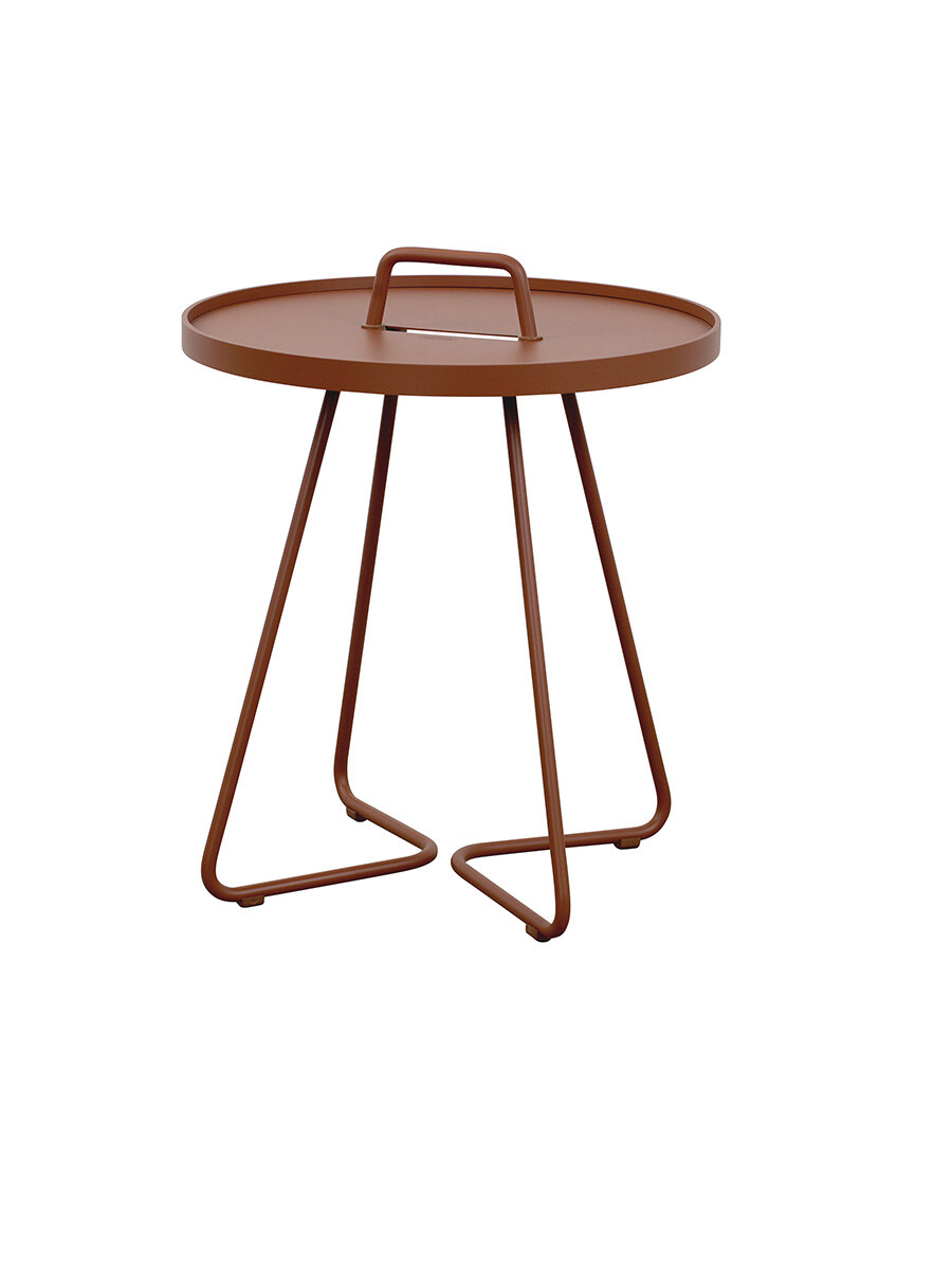 On The Move Sidebord fra Cane-line (Lille, Umber Brown)