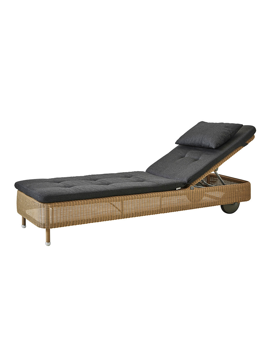 Presley solvogn fra Cane-line (Natural, Black, Cane-line Natté)