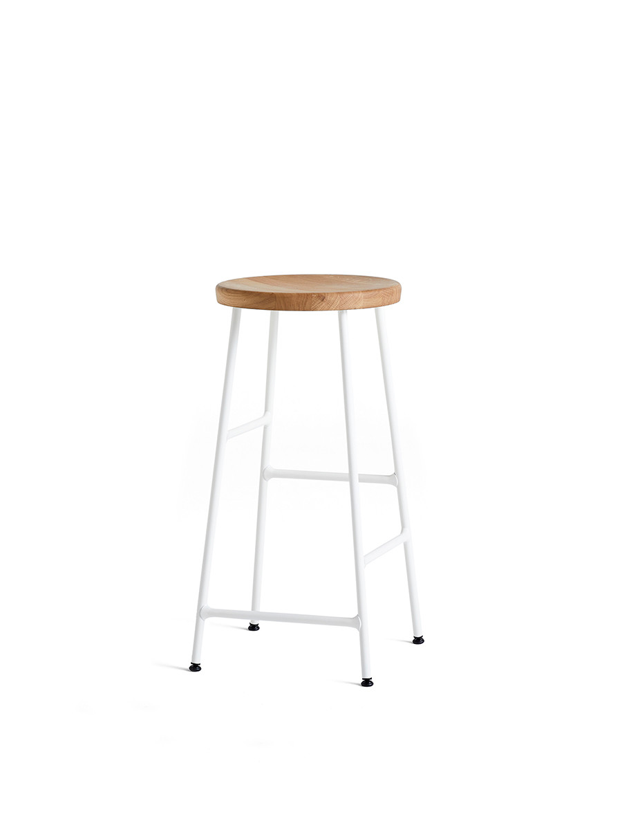 Cornet Barstol fra Hay (Low, Oiled oak, Cream white powder coated steel)
