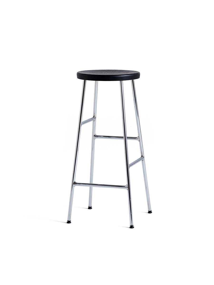 Cornet Barstol fra Hay (High, Soft black stained oak, Chromed steel)