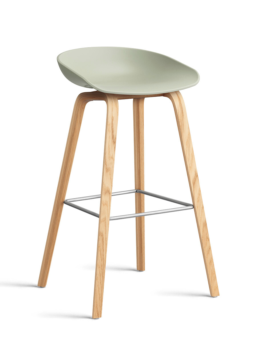 About a Stool AAS32 fra Hay (Høj / B 50 x D 46 x H 74/85 cm, Pastel green, Lakeret eg)