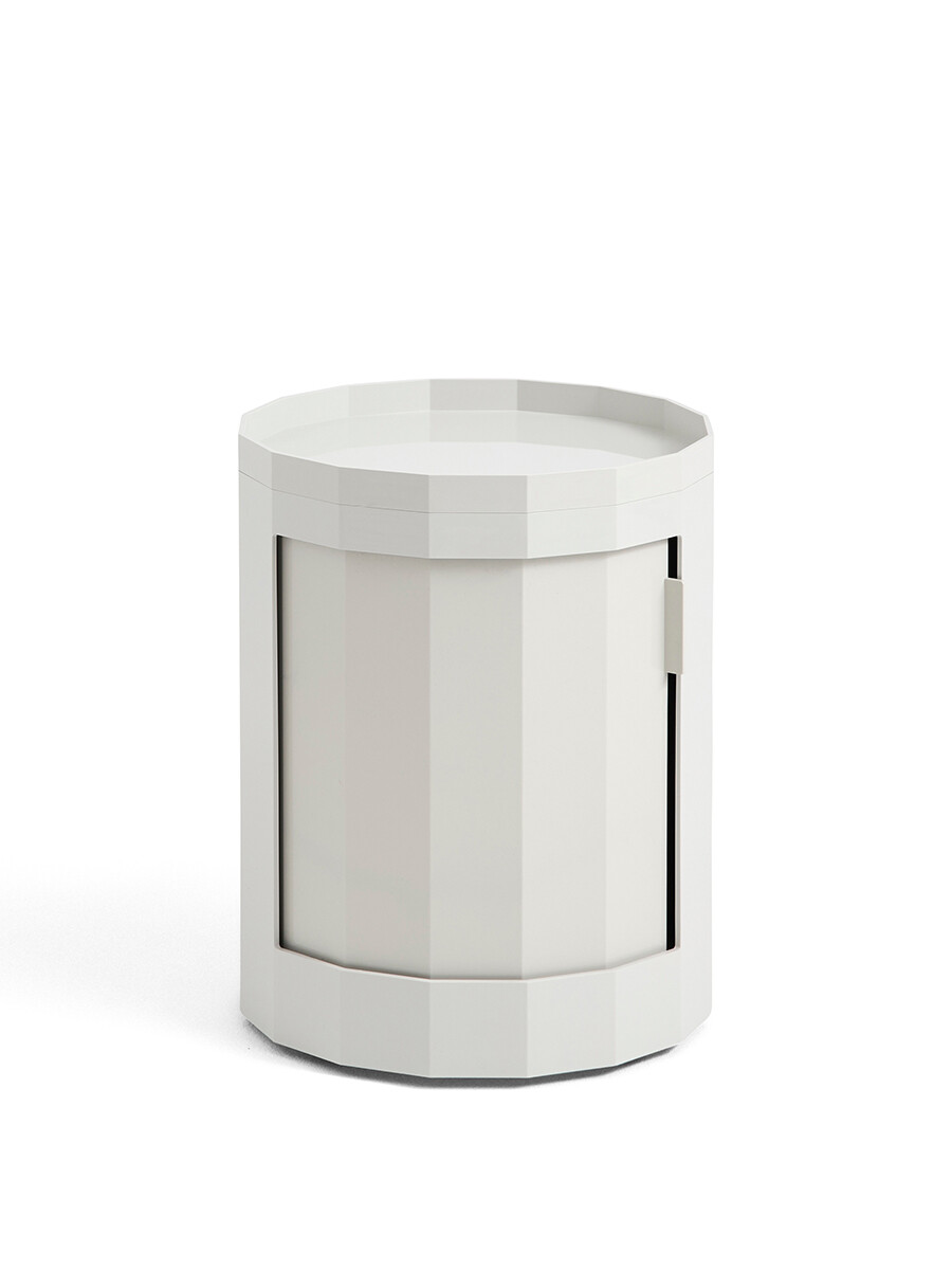 Facet Cabinet Incl. Feet And Castors, low fra Hay (Misty Grey)