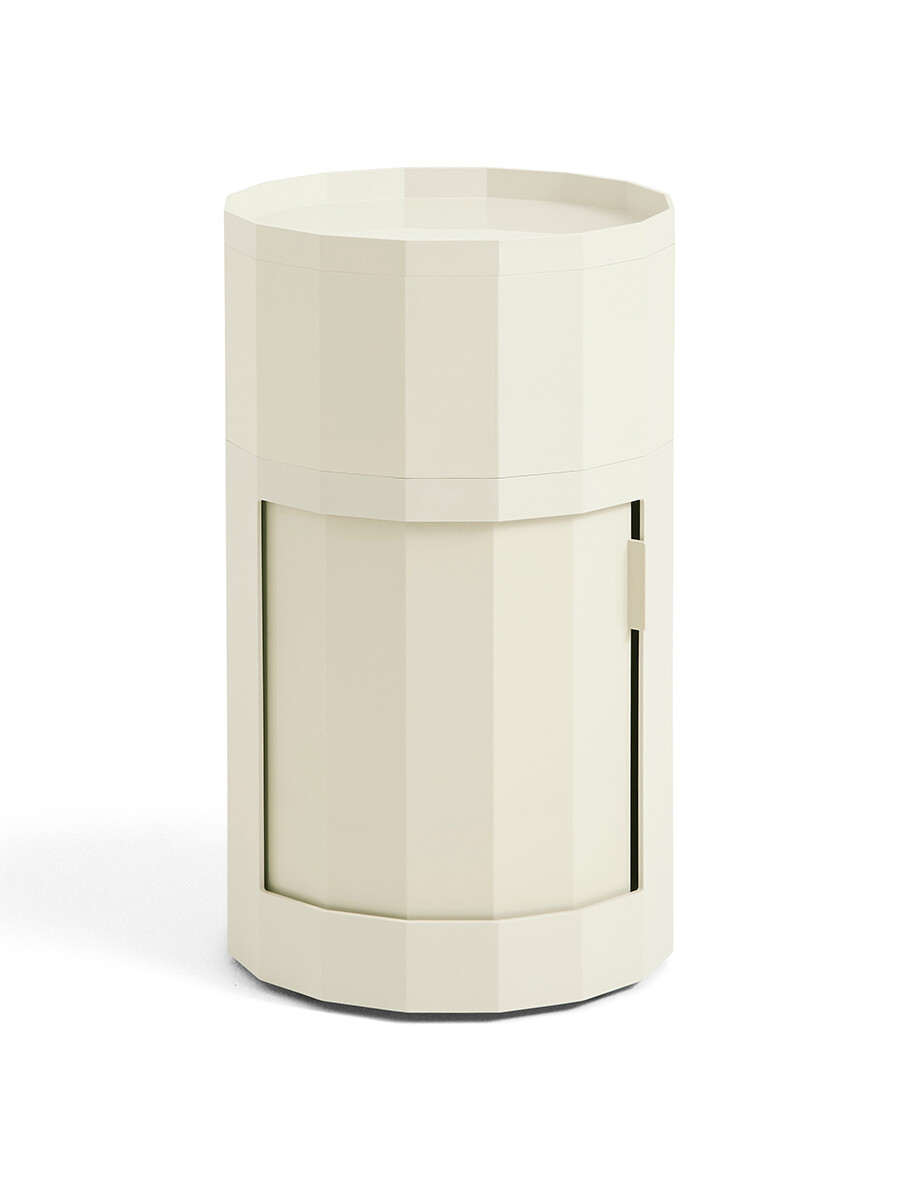 Facet Cabinet Incl. Feet And Castors, high fra Hay (Eggshell)