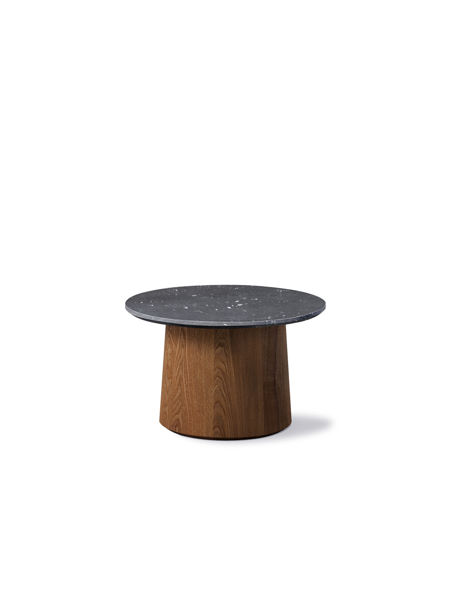 Niveau Coffee Table Ø 45 cm fra Fredericia Furniture  (H 29 / Black Marquina)
