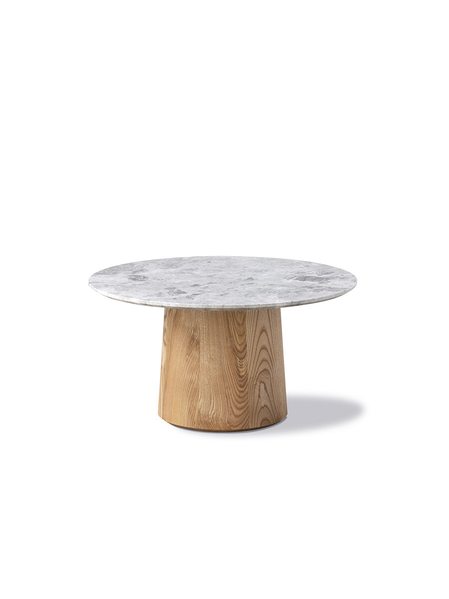 Niveau Coffee Table Ø 61 cm fra Fredericia Furniture  (Tundra Grey)