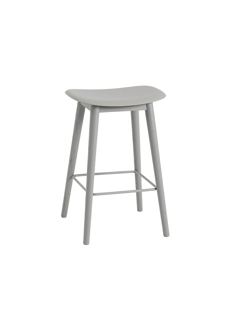 Fiber Bar Stool Wood fra Muuto (Lille, Grey/ grey)