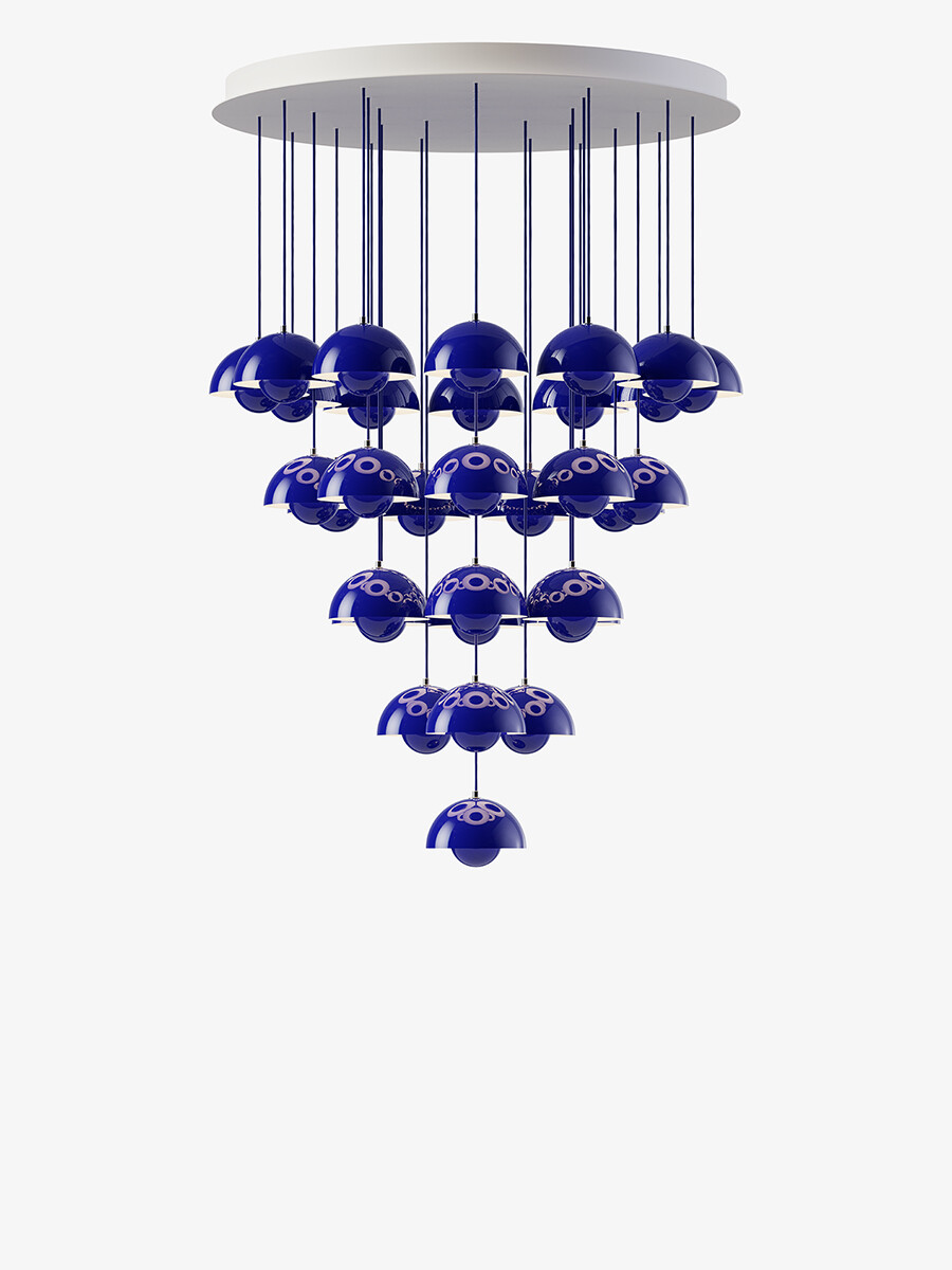 Flowerpot Chandelier VP10, 31 pendants fra &Tradition (Cobalt Blue)