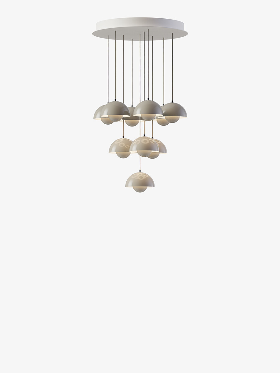 Flowerpot Chandelier VP10, 10 pendants fra &Tradition (Grey beige)