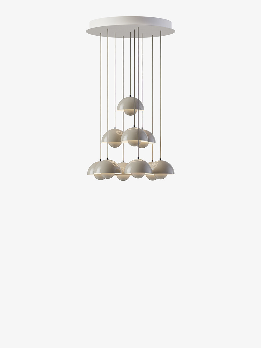 Flowerpot Chandelier VP10, 10 pendants reversed fra &Tradition (Grey beige)