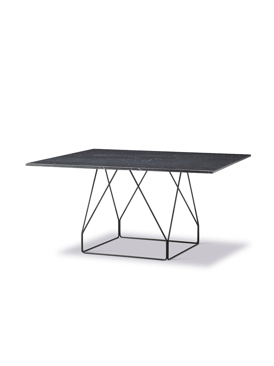JG Table 140x140 cm fra Fredericia Furniture (Sort marquina marmor, Rustfrit børstet stål)