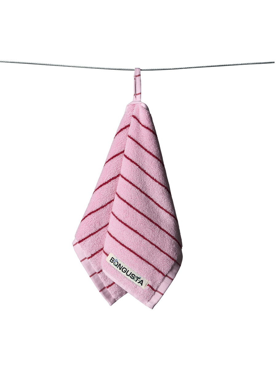 Billede af Naram towel - Baby pink & Ski patrol fra Bongusta (30 x 50 cm)
