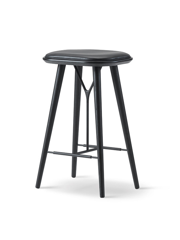 Spine Stool fra Fredericia Furniture (Lædergruppe 3, Eg lak)