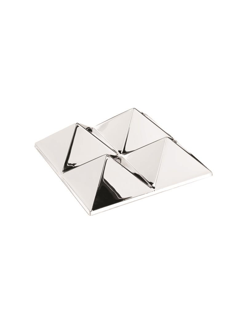Mirror Sculptures, 4 pyramider fra Verpan