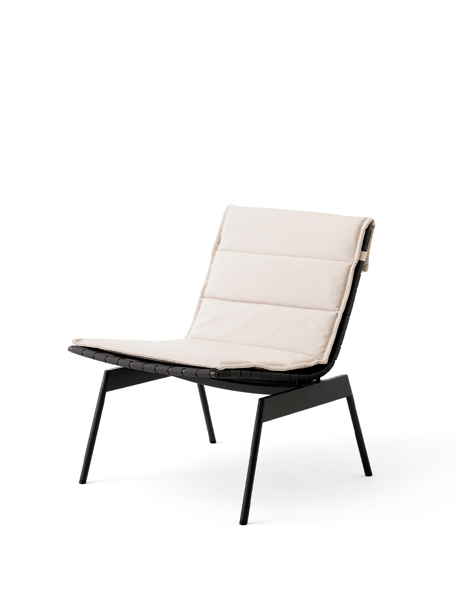 Ville Hynde til AV44/AV45 Loungestol fra &Tradition (Sunbrella Heritage Papyrus)