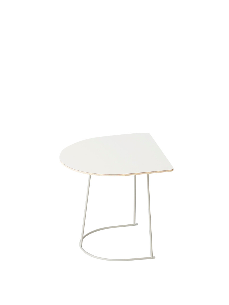 Billede af Airy Coffee Table, half size fra Muuto (White)