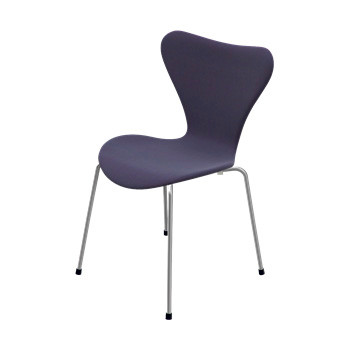 Billede af 3107 Serie 7, fuldpolstret af Arne Jacobsen (Tonus, 680 Aubergine)