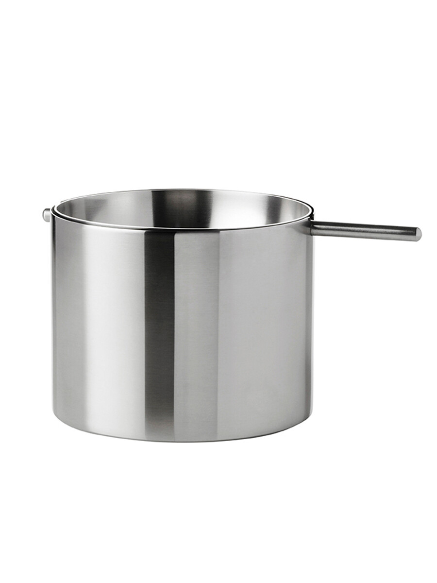 Arne Jacobsen Vippeaskebæger, 8 cm fra Stelton