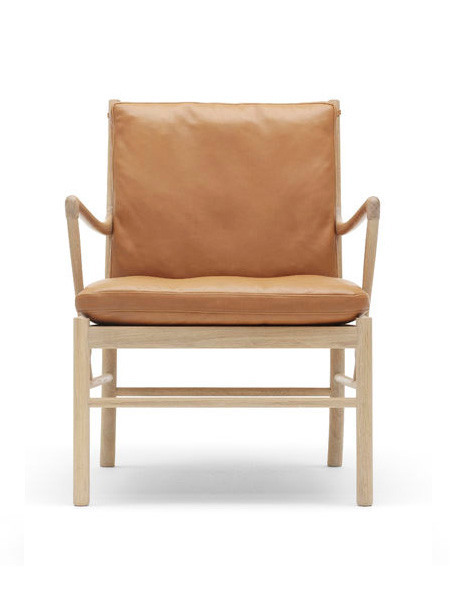 Colonial Chair, OW149 af Ole Wanscher (Sæbe, Eg/lædergruppe C)