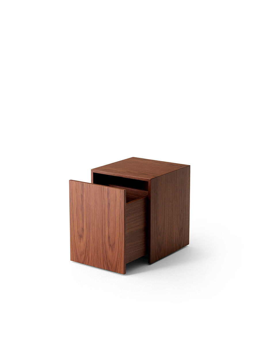 Mass Sidebord m. Skuffe fra New Works