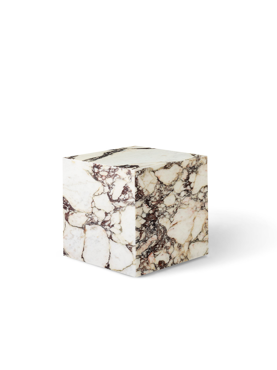 Plinth Cubic Rose Calacatta Viola marmor fra Audo Copenhagen