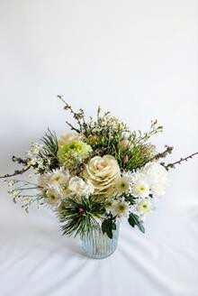 Julebuket med lavgrene