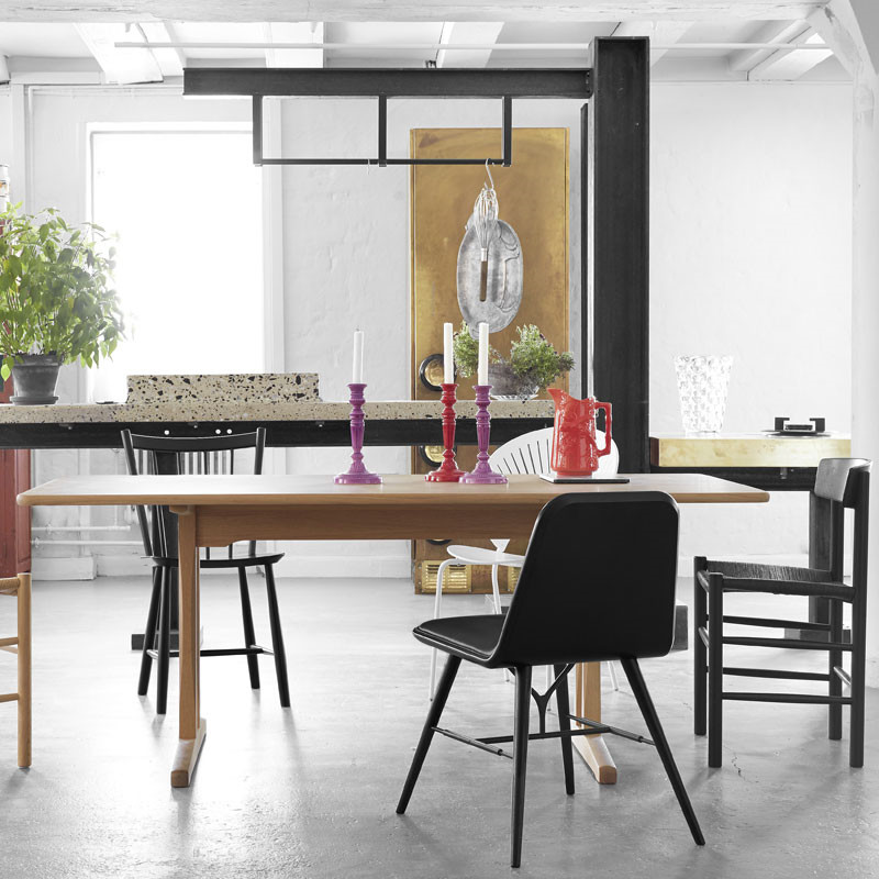 Fredericia furniture 6290 & 6291 bm c18 spisebord livingshop.dk Brugskunst på spisebord