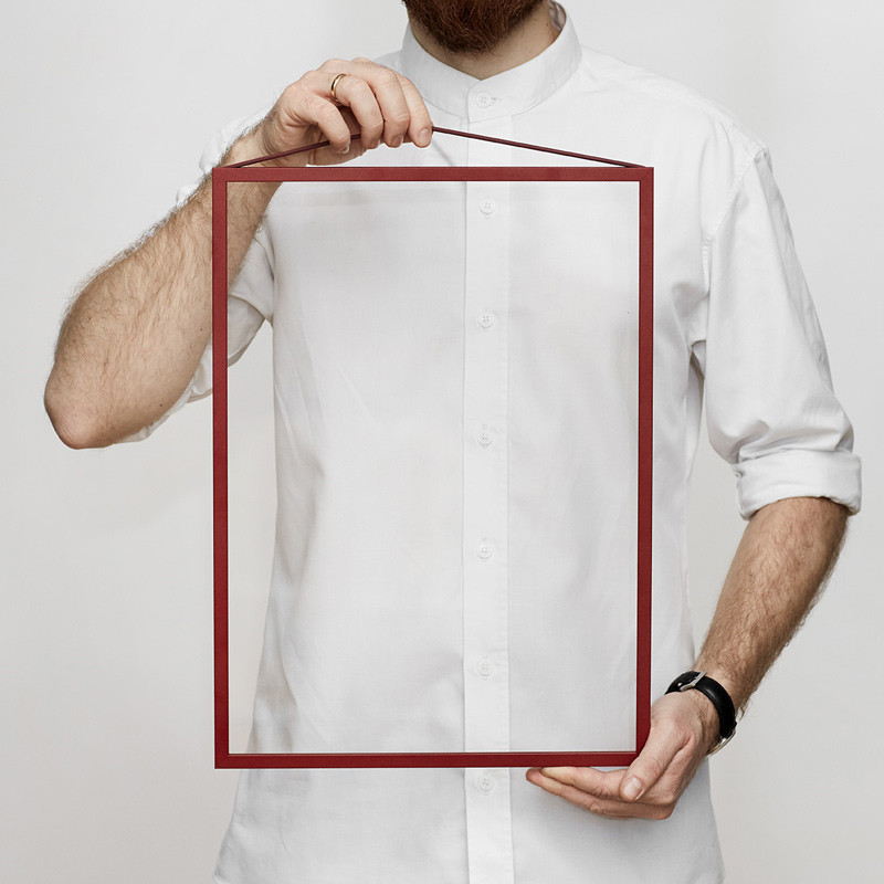 Moebe Deep Red Frame A3