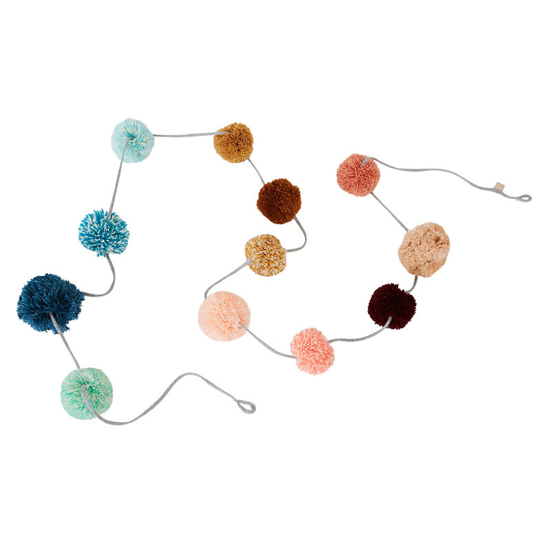 Oyoy Pom Pom Garlander