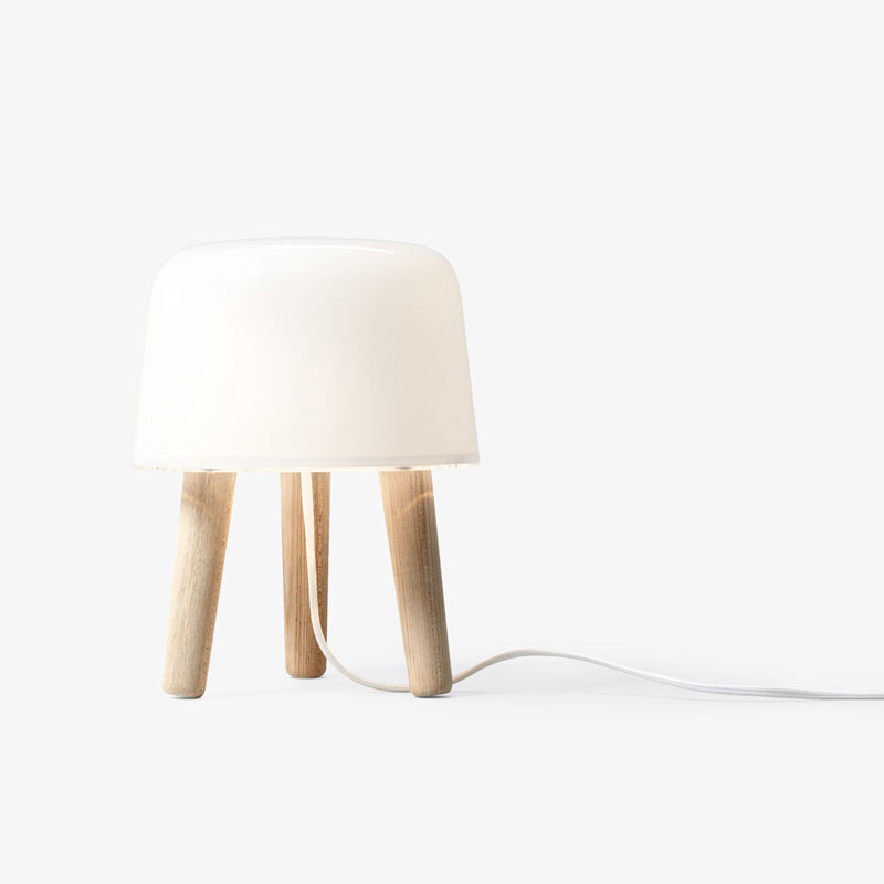 &Tradition &Tradition Milk Bordlampe Natur Gaveideer Til Enhver Anledning