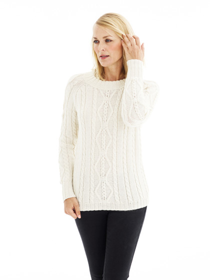 Sweater med tredimensionelle snoninger