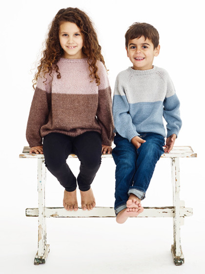 Børnesweater med bærestykke