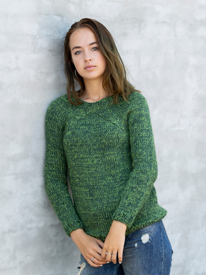 SWEATER MED RAGLAN MIDT FOR