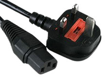 Kabel AC, IEC13, 3 pins m/UK connector <br />Tilbehør